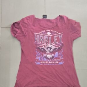 Harley-Davidson Maroon Tee with Graphic Design